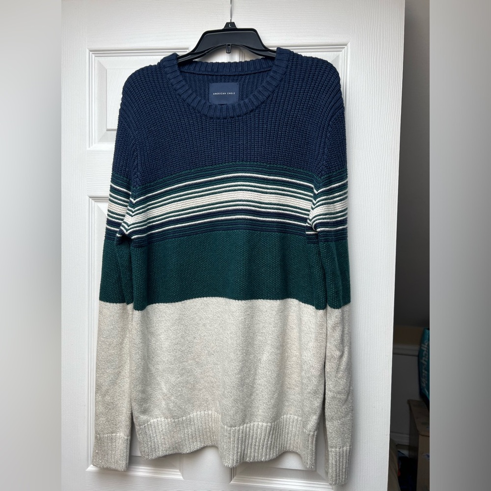 American eagle sweater